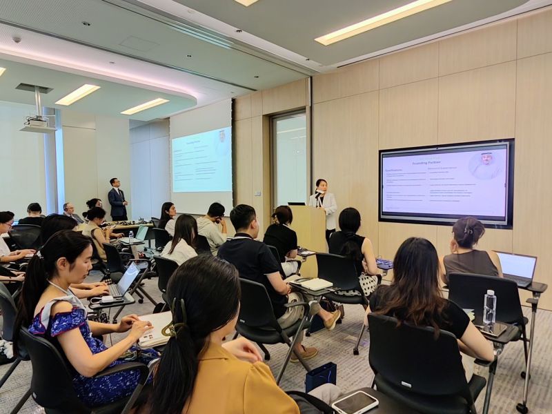 Dr. Alaa Naji Leads NKL’s Second Seminar in Shanghai
